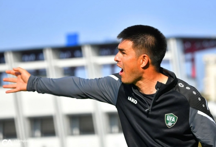 HLV 33 tuổi dẫn dắt Uzbekistan đấu U19 Việt Nam