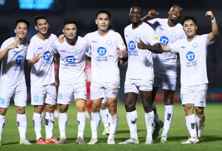 Vòng 7 V-League 2024/2025: Hấp dẫn cuộc đua vô địch