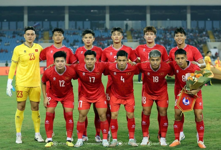 ĐT Việt Nam so tài với 3 đội Hàn Quốc trước AFF Cup