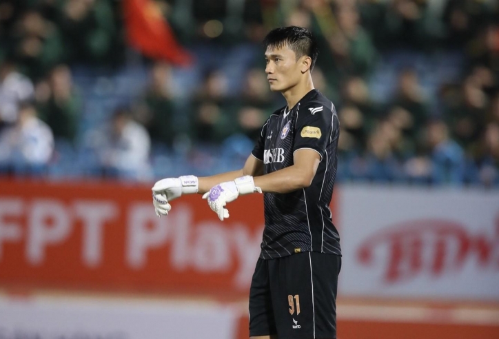 Thủ môn Bùi Tiến Dũng tiếc nuối khi Đà Nẵng vẫn cuối bảng