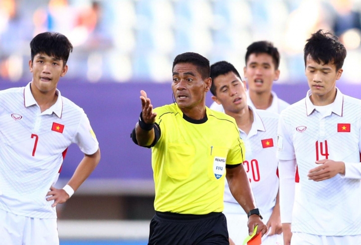 Tuyển thủ Việt Nam từng dự World Cup xuống hạng Nhì thi đấu