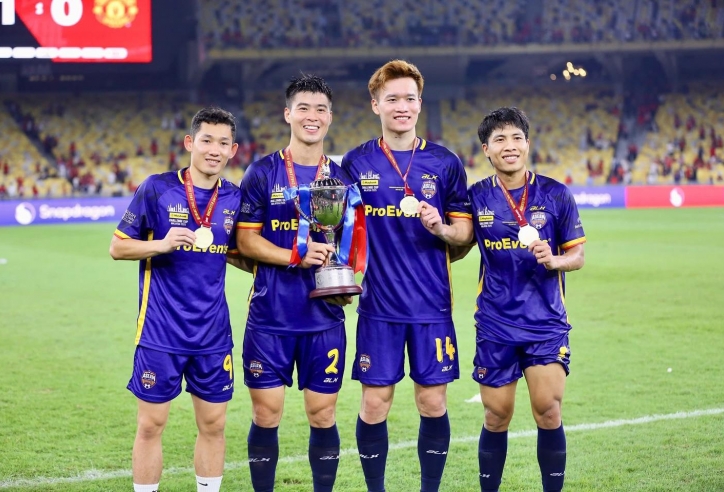 FIFA nhắc tên 1 cầu thủ Việt Nam sau trận thắng sốc MU