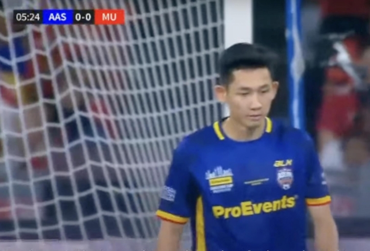 Trực tiếp ASEAN All-Stars 0-0 MU: Hai Long quá hay