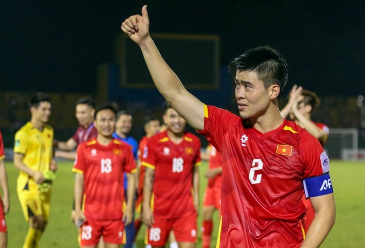 Vừa thắng Man Utd, trung vệ ĐT Việt Nam quyết tâm hạ Malaysia
