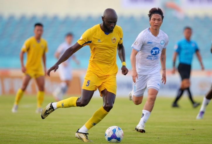 CLB V-League nào phải xuống chơi tại giải hạng Nhất?