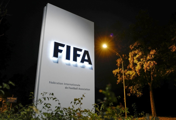 FIFA quyết định không gỡ án phạt cho Indonesia