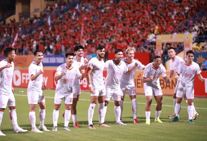 Trực tiếp CAHN 0-1 Viettel: Tấn công tưng bừng