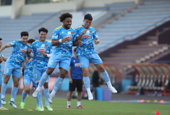 ĐT Việt Nam vẫn chưa đủ lực lượng ở buổi tập thứ 2