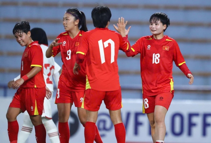 Trực tiếp nữ Việt Nam vs Malaysia, 18h30 hôm nay 5/12