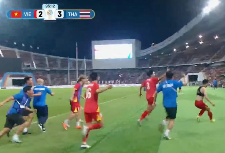 BTC SEA Games mắc sai lầm khó hiểu ở bàn thắng của U22 Việt Nam