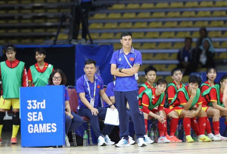 HLV tuyển futsal Việt Nam nói gì sau khi tấm HCV lịch sử?