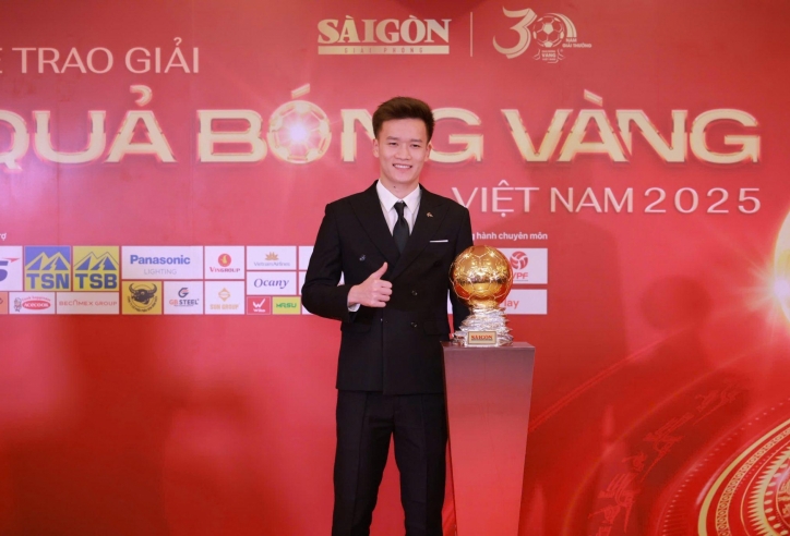 Hoàng Đức lần thứ 3 nhận giải QBV Việt Nam, Đình Bắc lỡ hẹn