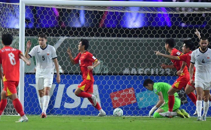 FIFA có hành động gây sốt với người hùng của U23 Việt Nam