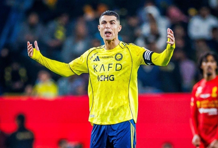 Ronaldo ghi bàn, Al Nassr vẫn thua trận thứ 2 liên tiếp