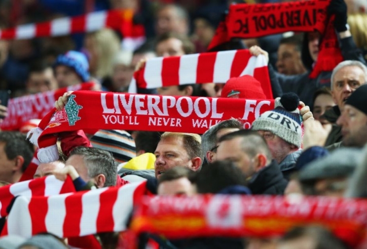 Thua trận, CĐV Liverpool 'cay cú' lên án UEFA vì lý do rất bất ngờ
