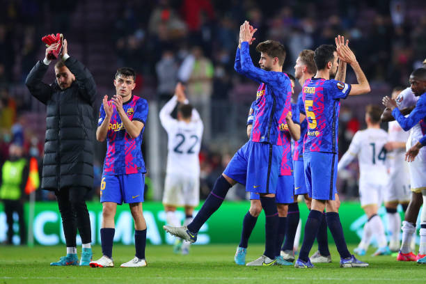 Sao trẻ phung phí cơ hội, Barca hòa thất vọng tại Europa League