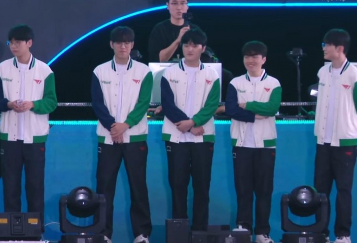 Cộng đồng LMHT bùng nổ khi AllStar Việt Nam bất ngờ đánh bại T1 trong ván đấu 'siêu giải trí'