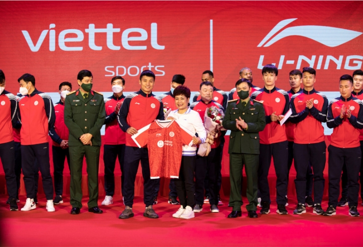 Li-Ning tiếp lửa bóng đá Viettel thăng hoa mùa giải mới