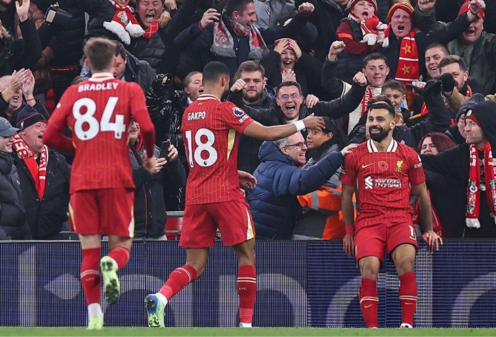 Salah solo đẳng cấp, Liverpool vững ngôi đầu Ngoại hạng Anh