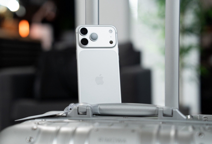 iPhone 17 quá “hot”: Người dùng đổ xô mua, Apple phải tăng sản lượng toàn cầu