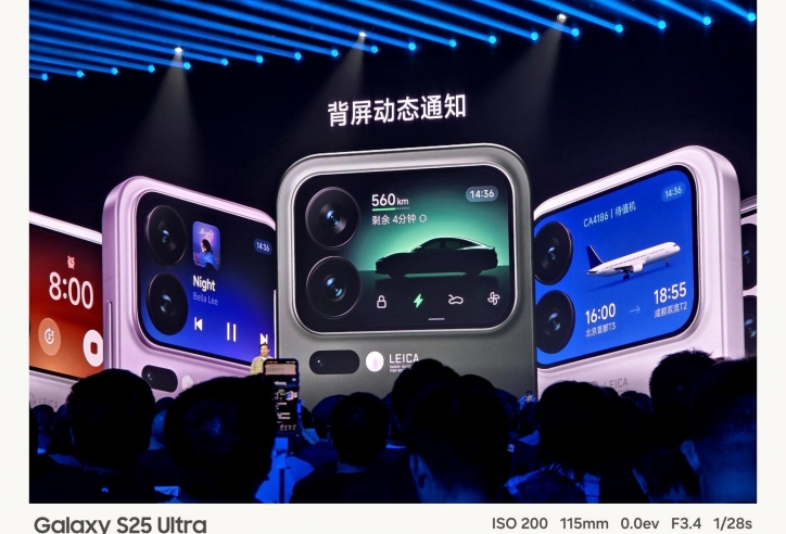 Xiaomi 17 Series ra mắt quyết đấu iPhone 17 Series: Màn hình phụ độc đáo, pin khủng 7.500mAh, giá từ 16,6 triệu đồng