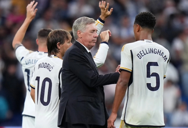 Carlo Ancelotti nhắc đến Bellingham, thừa nhận Real Madrid yếu về phòng ngự