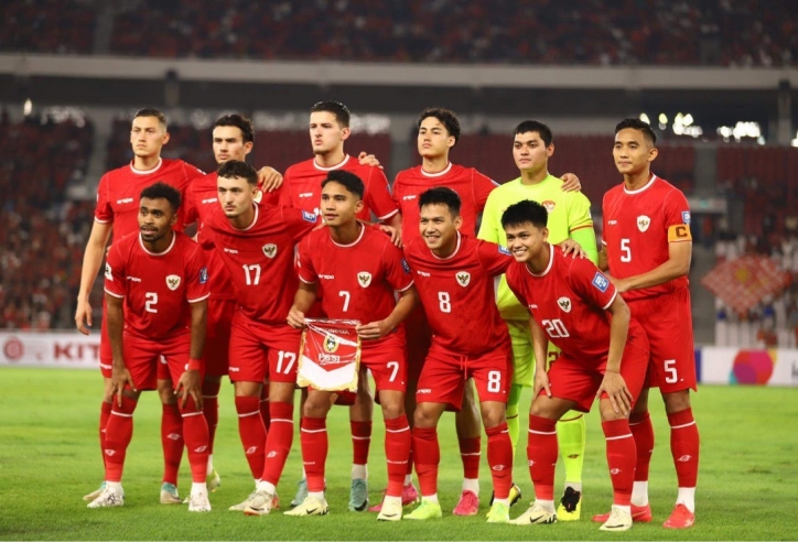 CĐV Đông Nam Á đứng ngồi không yên vì ĐT Indonesia