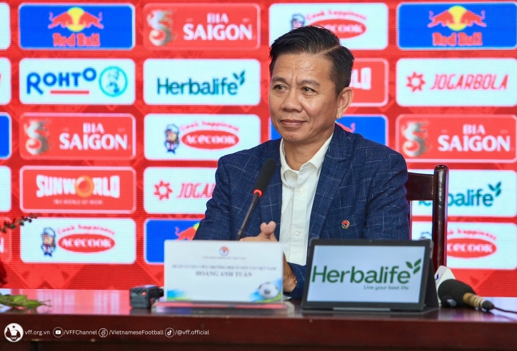 VIDEO: HLV Hoàng Anh Tuấn khẳng định U23 là tương lai bóng đá Việt Nam