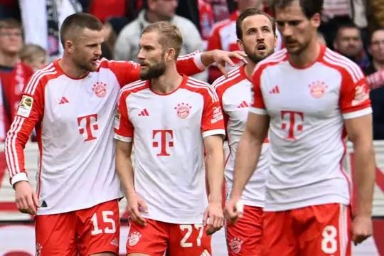 Tổn thất tinh thần lớn, Bayern Munich bần thần trước giờ đấu Arsenal