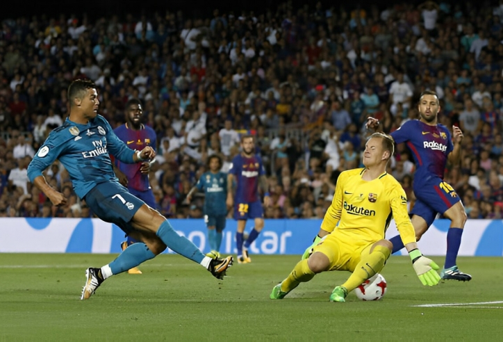 Barca dâng thủ môn số 1 cho đội Benzema, quyết ngăn Ronaldo vô địch