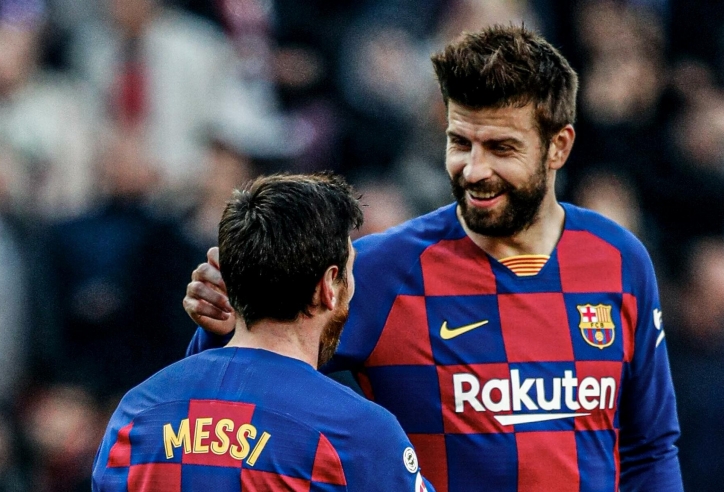 Hết Messi đến hợp đồng của Pique với Barcelona bị rò rỉ