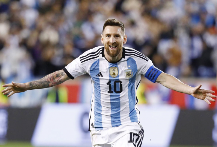 Chi tiết nóng về tương lai Messi, Barcelona ‘mở cờ trong bụng”