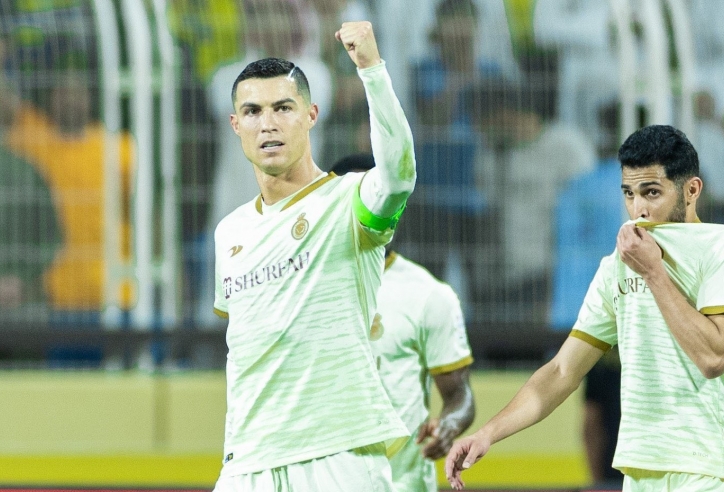 Ronaldo lập cú đúp, Al Nassr đại thắng trên sân khách