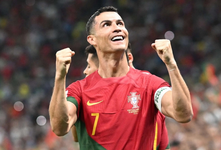 Ronaldo nhận vinh dự chưa từng có, thêm động lực tỏa sáng trên sân cỏ