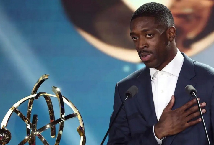 Dembele chính thức nhận danh hiệu cao quý
