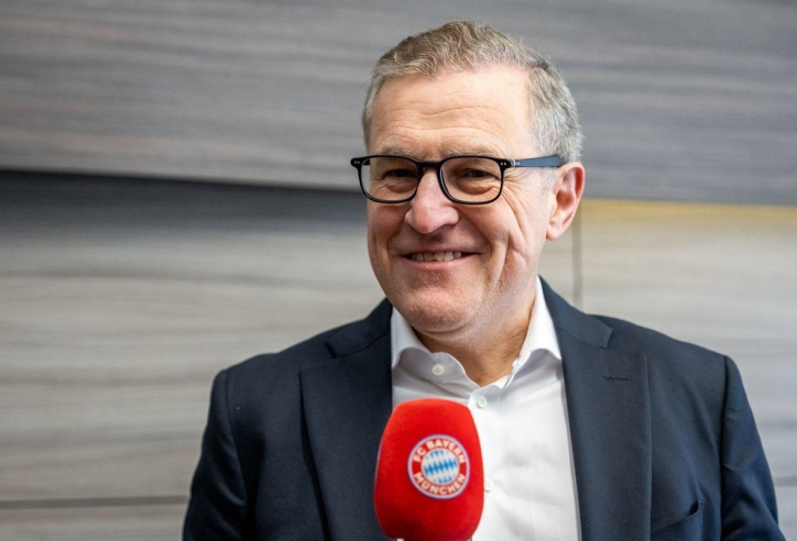 CEO Bayern cười lớn khi Nico Williams 'quay xe' với Barcelona