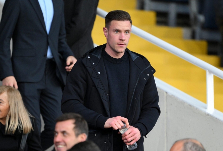 Tương lai mịt mờ của Ter Stegen tại Barca