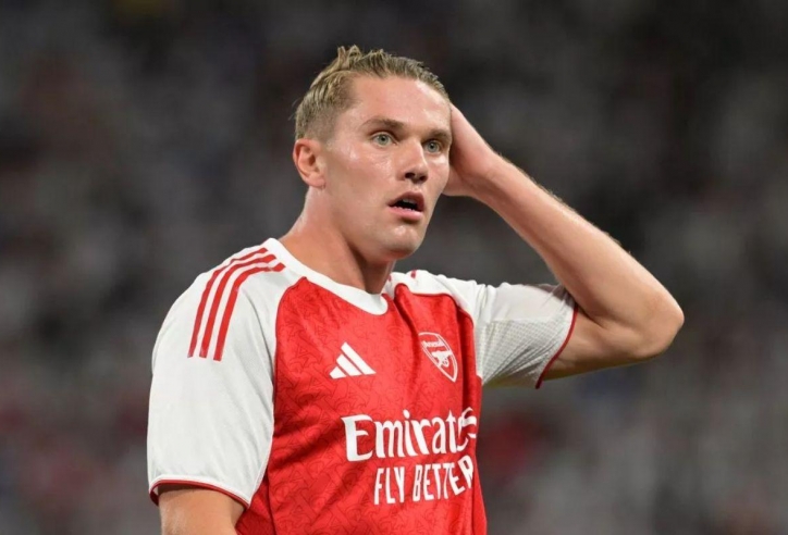 Arsenal xoay hướng vì Gyokeres, báo động đỏ lập tức vang lên