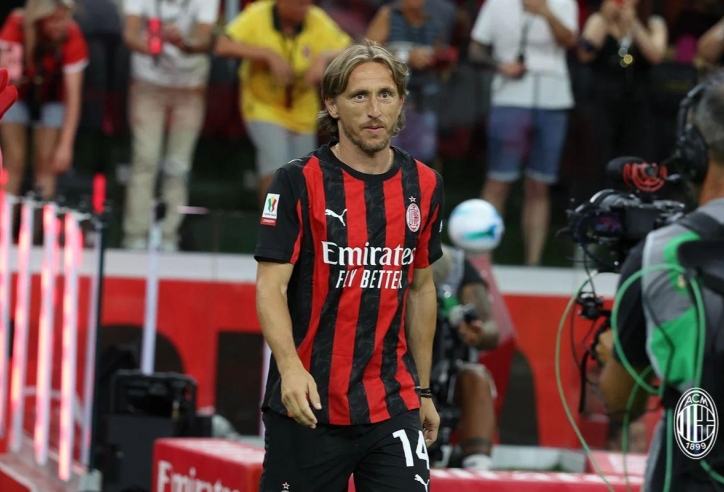 Modric ghi dấu ấn trong ngày ra mắt AC Milan