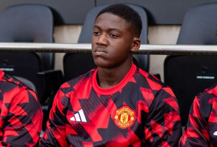 Ruben Amorim nói thẳng lý do Mainoo vẫn ngồi dự bị ở MU