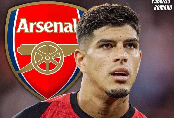 Arsenal sắp nổ 'bom tấn' phòng ngự