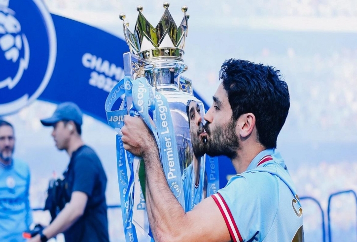 Tiền vệ tài hoa chia tay Man City để đến bến đỗ bất ngờ