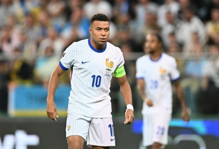 Mbappe: 'Thế giới bóng đá đã khiến tôi ghê tởm từ lâu rồi'