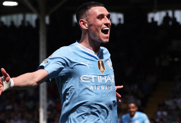 Phil Foden ‘tái sinh’, HLV Pep Guardiola cũng như ‘hồi sinh’