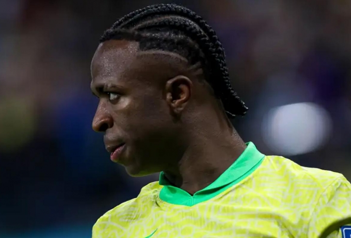 Vinicius và Brazil quá nhỏ bé trước Nhật Bản