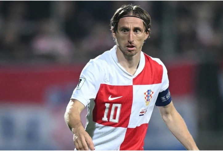 Croatia chắc suất dự World Cup, Modric vẫn tiếp tục cày ải