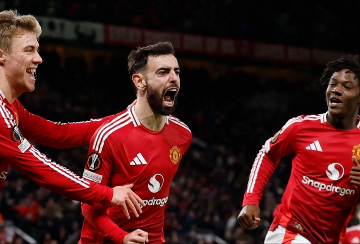 Huyền thoại MU xúi giục tiền vệ ngôi sao đội nhà gia nhập Chelsea