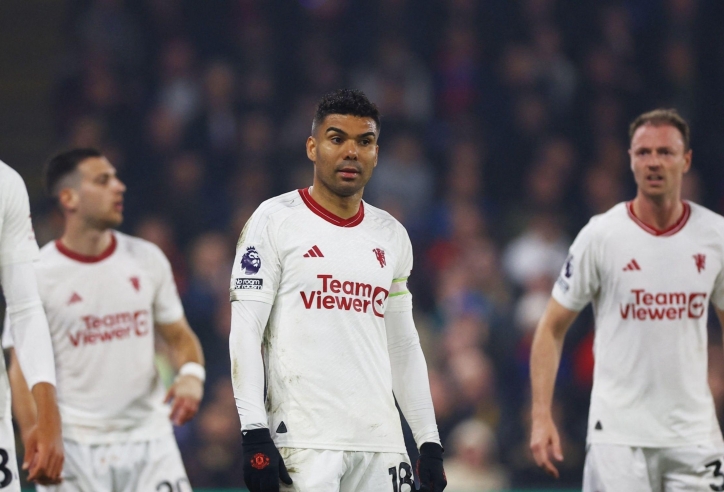 Nhà vô địch Champions League xác nhận chia tay MU