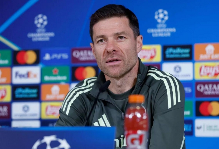 Xabi Alonso: 'Làm HLV Real Madrid phải bình tĩnh giữa mọi sóng gió'