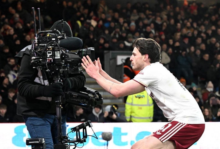 Declan Rice có lần đầu tiên 'đặc biệt' ở Ngoại hạng Anh